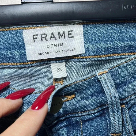 Frame Denim Le High Straight Distressed Jeans Straight Leg Medium Light Wash - Picture 3 of 15